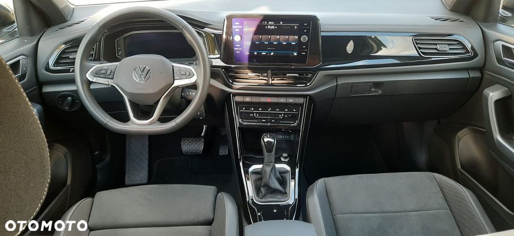 Volkswagen T-Roc - 12