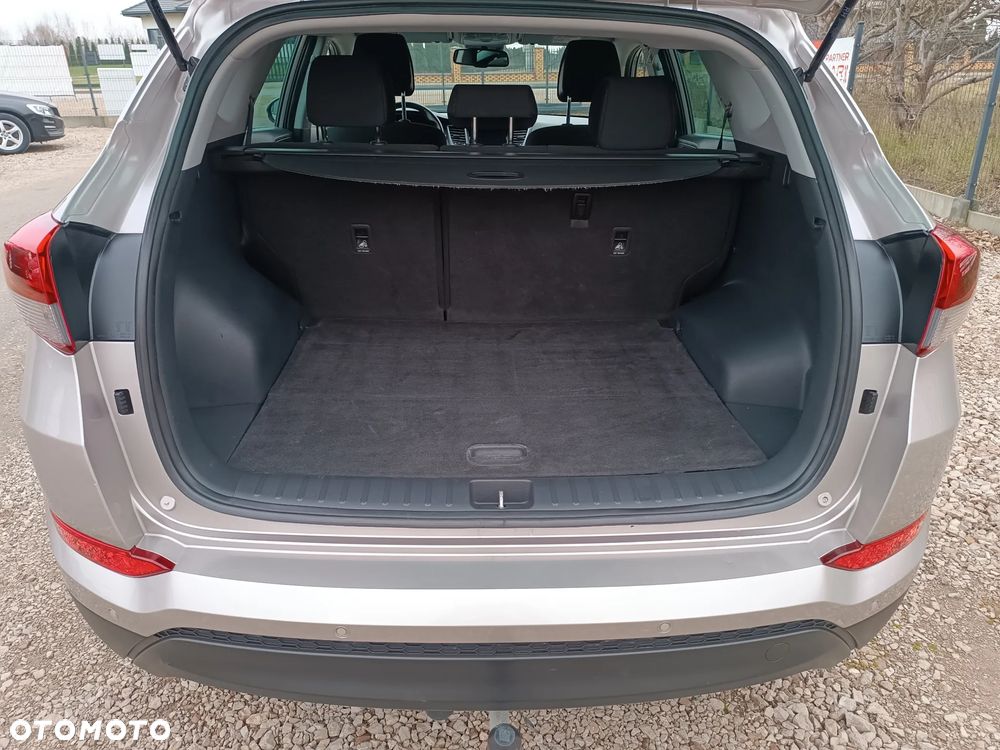 Hyundai Tucson blue 1.7 CRDi 2WD Passion - 33