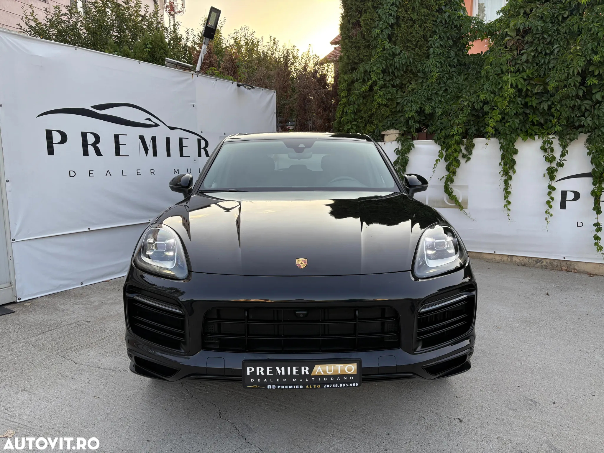 Porsche Cayenne Standard - 3