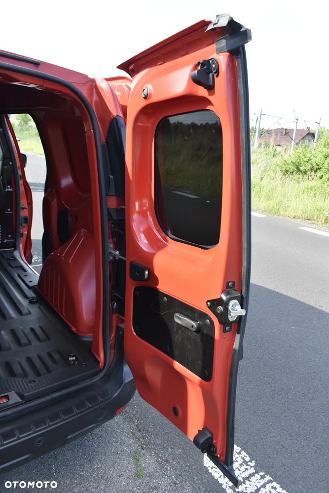 Renault EXPRESS - 12