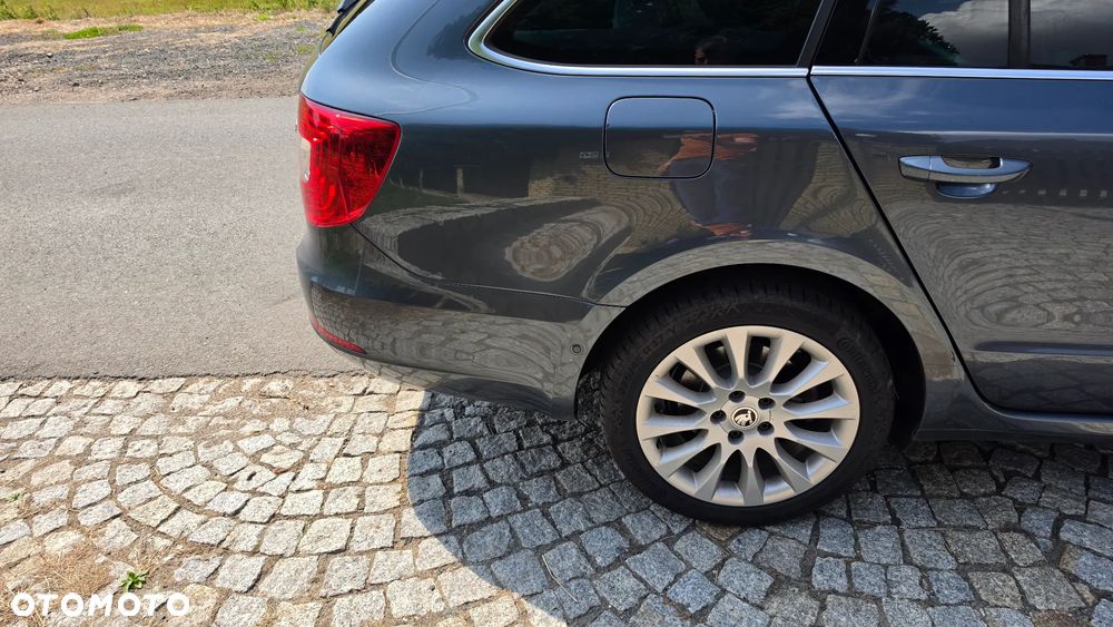 Skoda Superb 1.8 TSI Ambition - 9