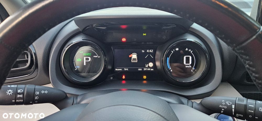 Toyota Yaris Hybrid 1.5 Executive - 18