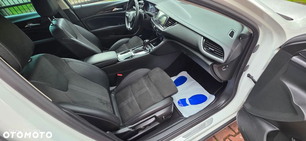 Opel Insignia CT 2.0 CDTI 4x4 Elite S&S - 12
