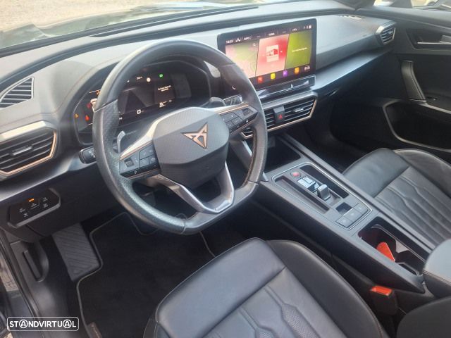 Cupra Formentor 1.4 e-Hybrid Sport DSG - 31