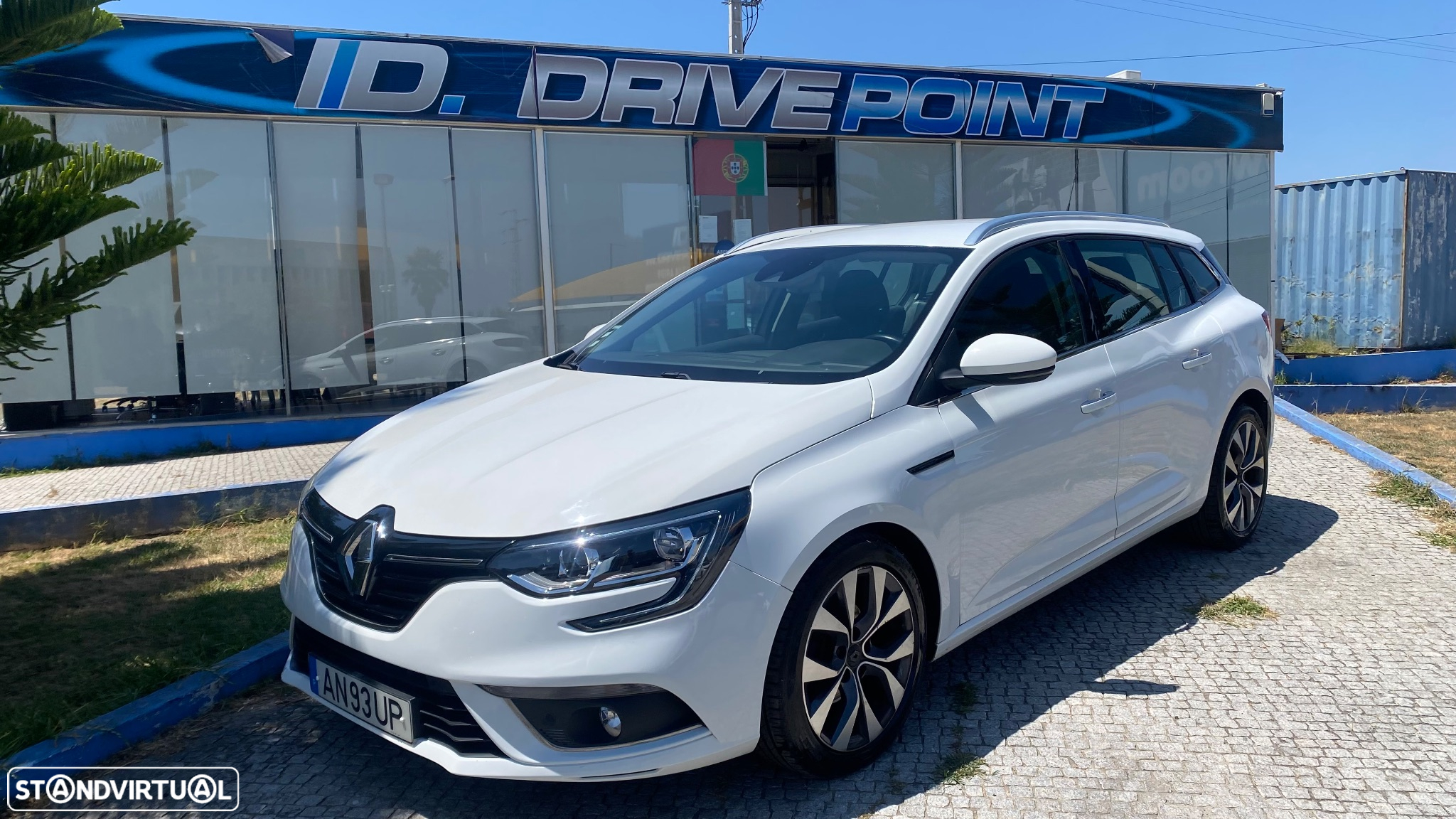 Renault Mégane Sport Tourer dCi 90 FAP Paris - 3