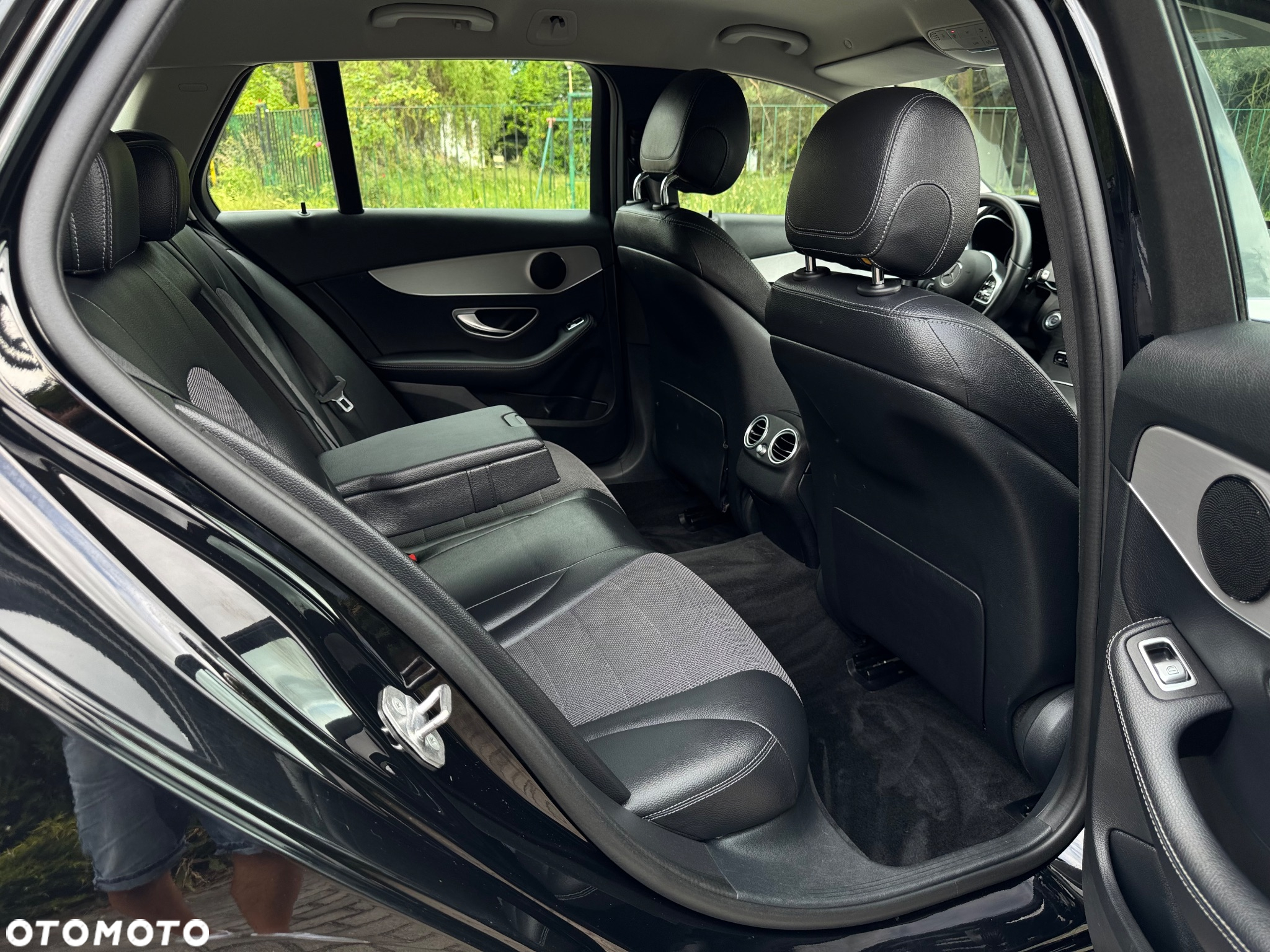 Mercedes-Benz Klasa C 220 d T 9G-TRONIC Avantgarde - 21