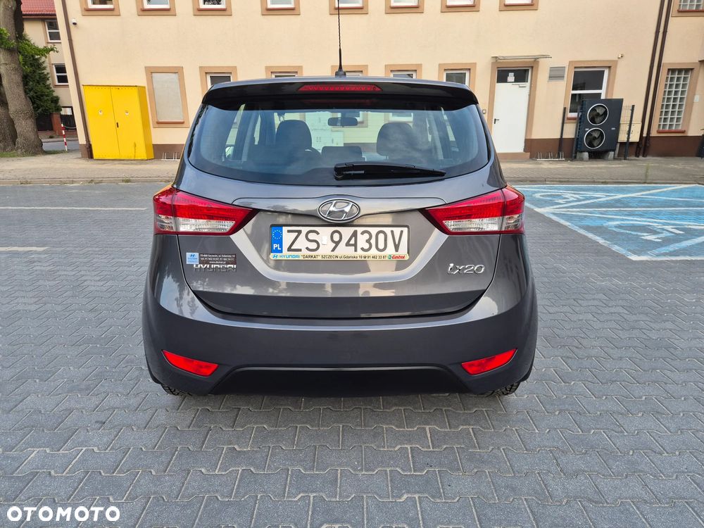Hyundai ix20 1.4 Classic + - 13