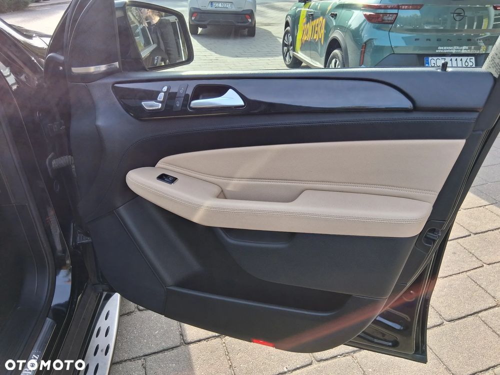 Mercedes-Benz GLE 350 d 4-Matic - 10