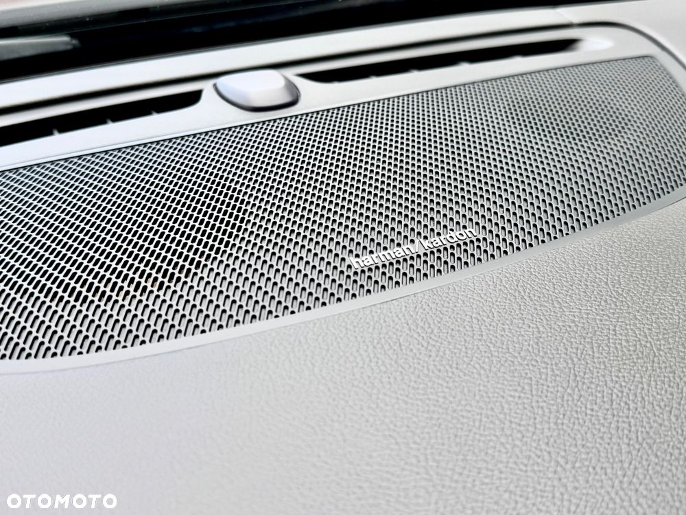 Volvo S90 T8 Twin Engine AWD Geartronic Inscription - 32