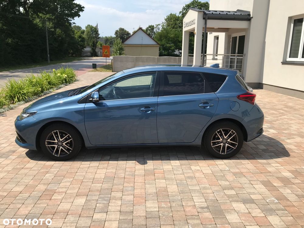 Toyota Auris - 8