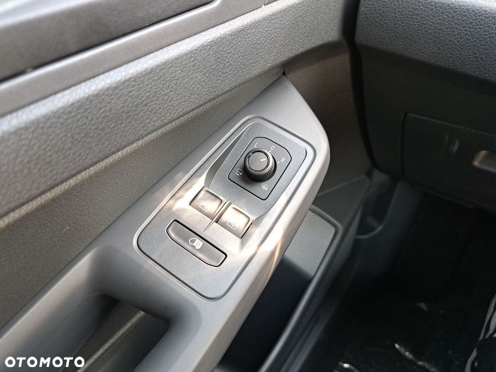 Volkswagen Caddy Maxi Cargo TDI 102KM skrzynia manualna - 22