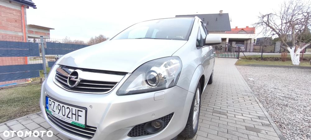 Opel Zafira 1.8 Cosmo - 5