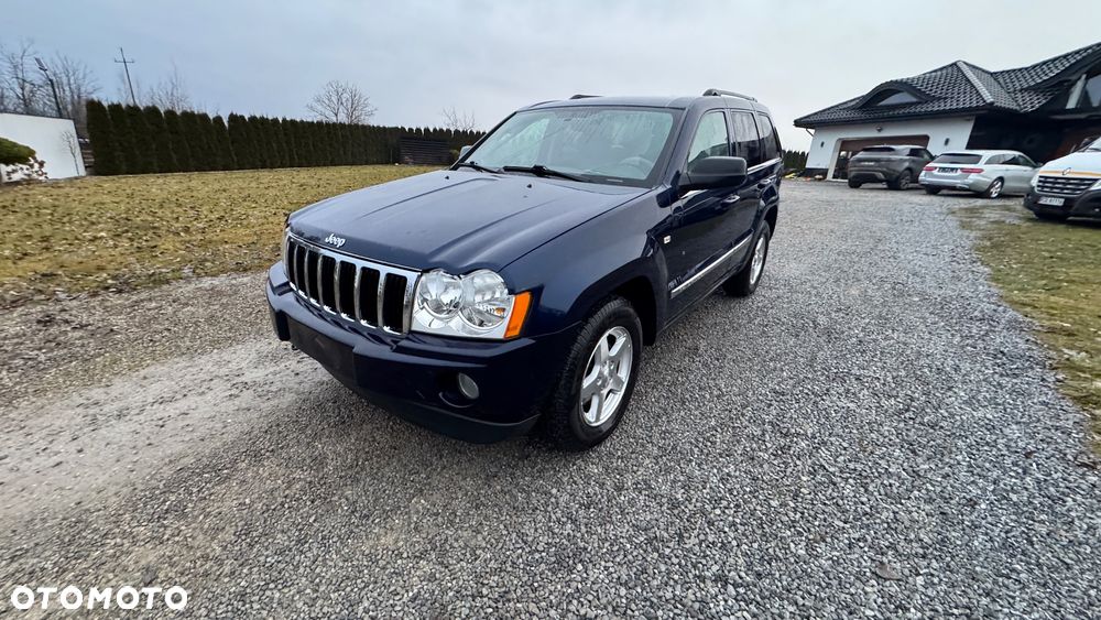 Jeep Grand Cherokee - 11