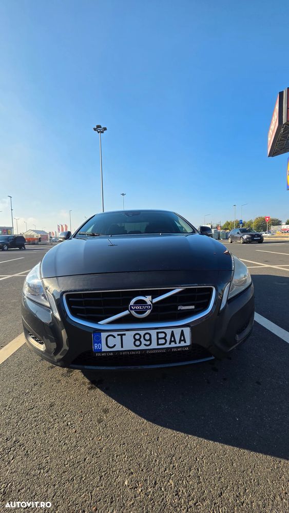Volvo S60 2011 photo 3