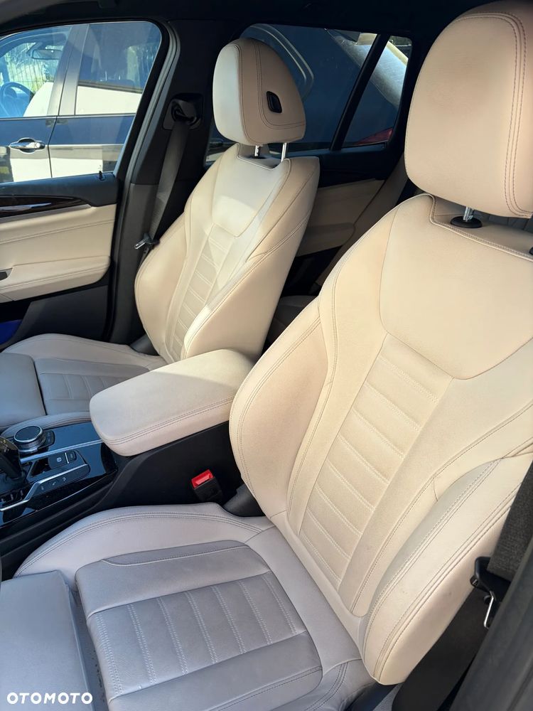 BMW X3 - 26