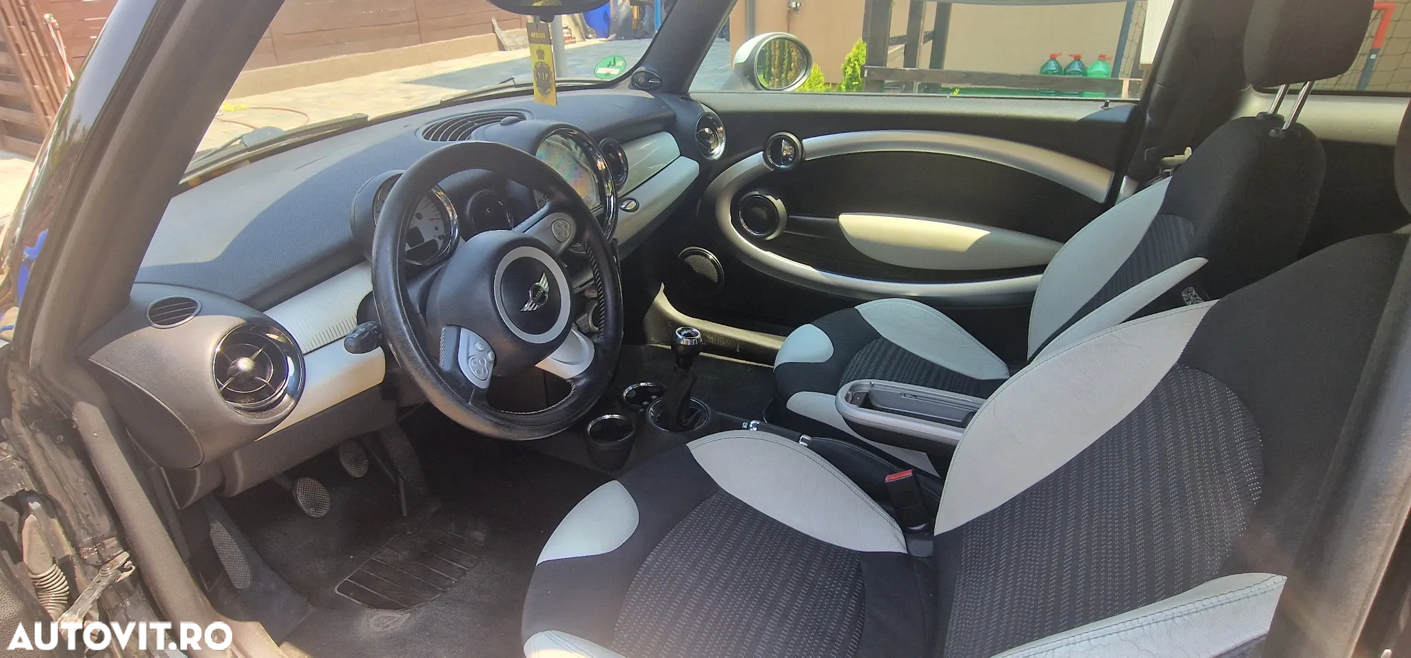 Mini Cooper 50 Camden - 7