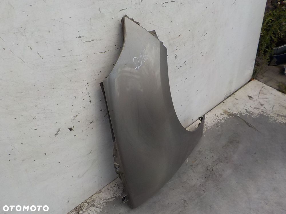 216 RENAULT SCENIC III BŁOTNIK PRAWY PRZÓD PRZEDNI - 2