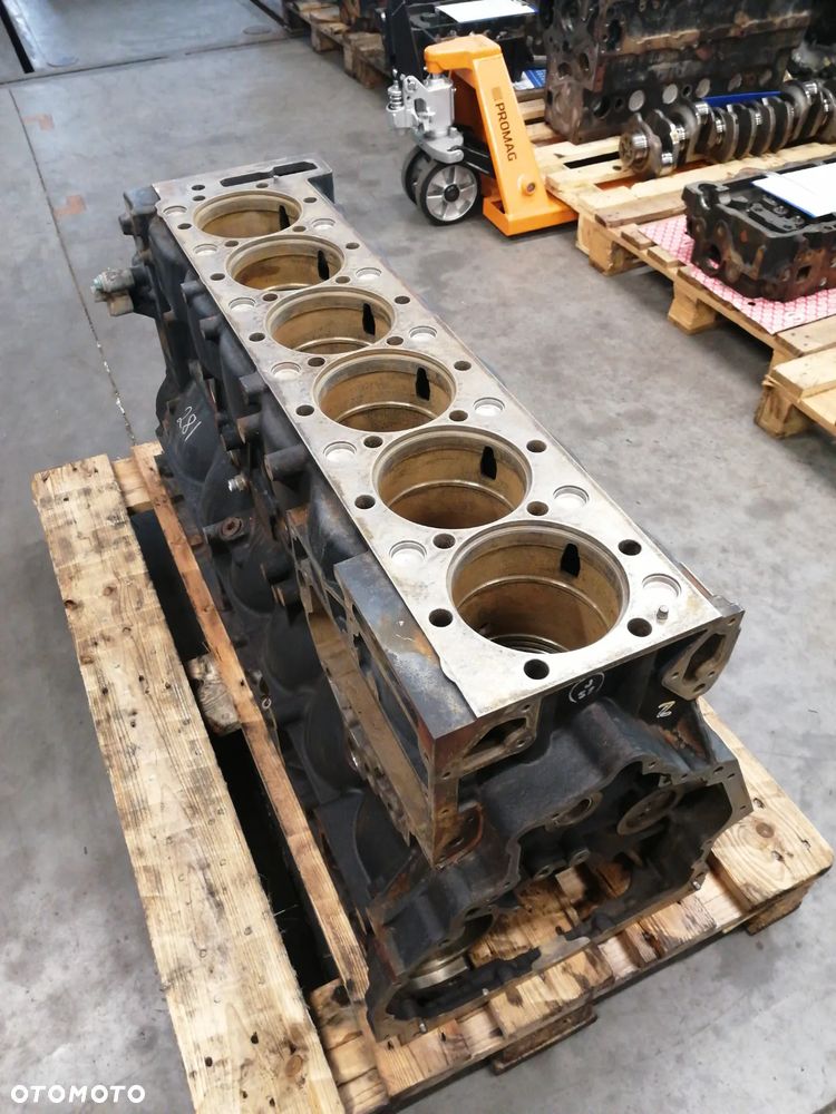 Blok Silnika MAN D2676LF 400 440 480 2012-2017 MAN TGX TGS Skrzynia Korbowa MAN - 1