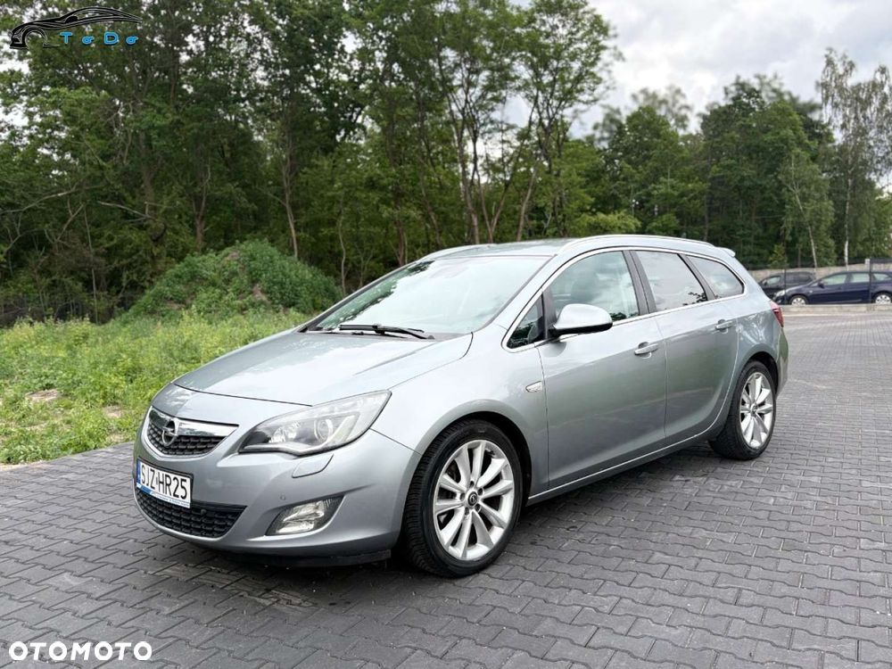 Opel Astra 2.0 CDTI Cosmo - 8