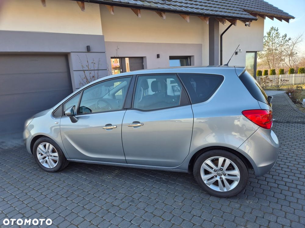Opel Meriva 1.7 CDTI 150 Jahre - 16