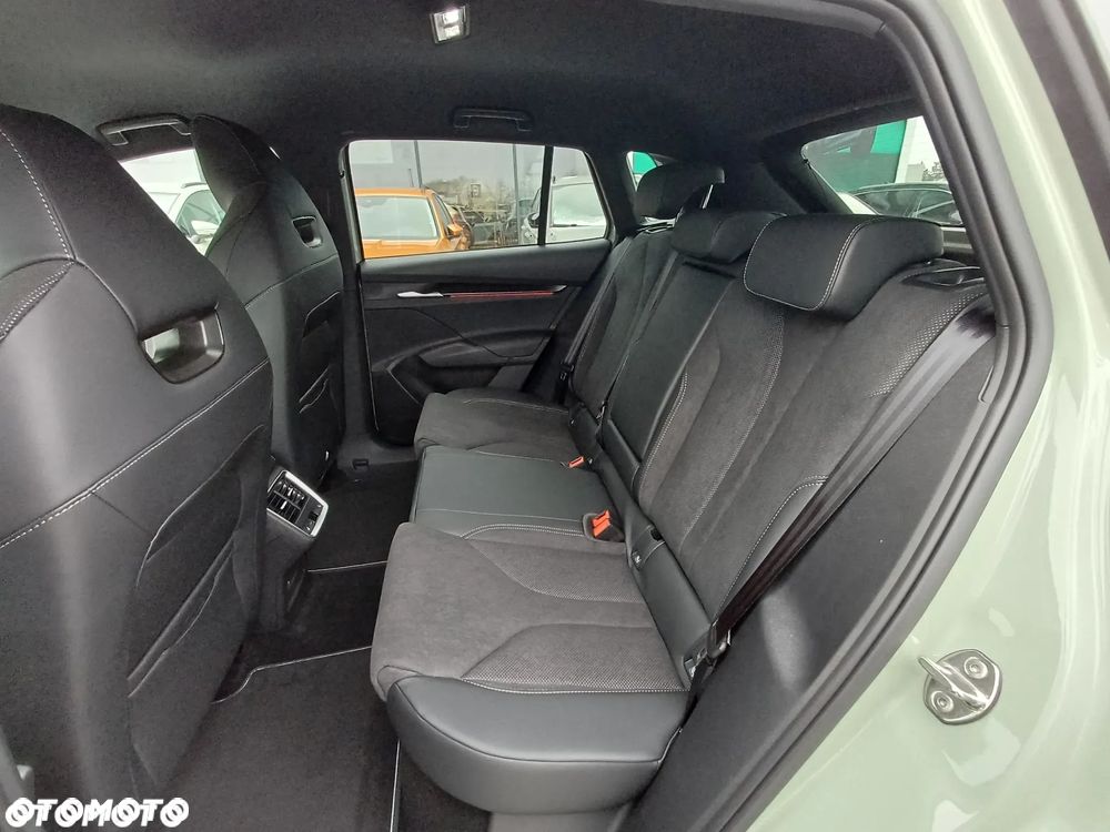 Skoda Elroq 60 63kWh Sportline - 20