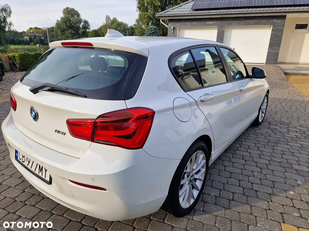 BMW Seria 1 118i - 6
