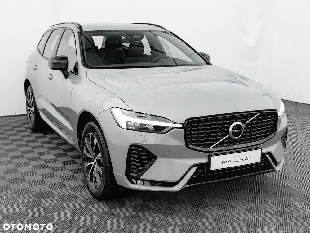 Volvo XC 60 B4 B Plus Dark - 4