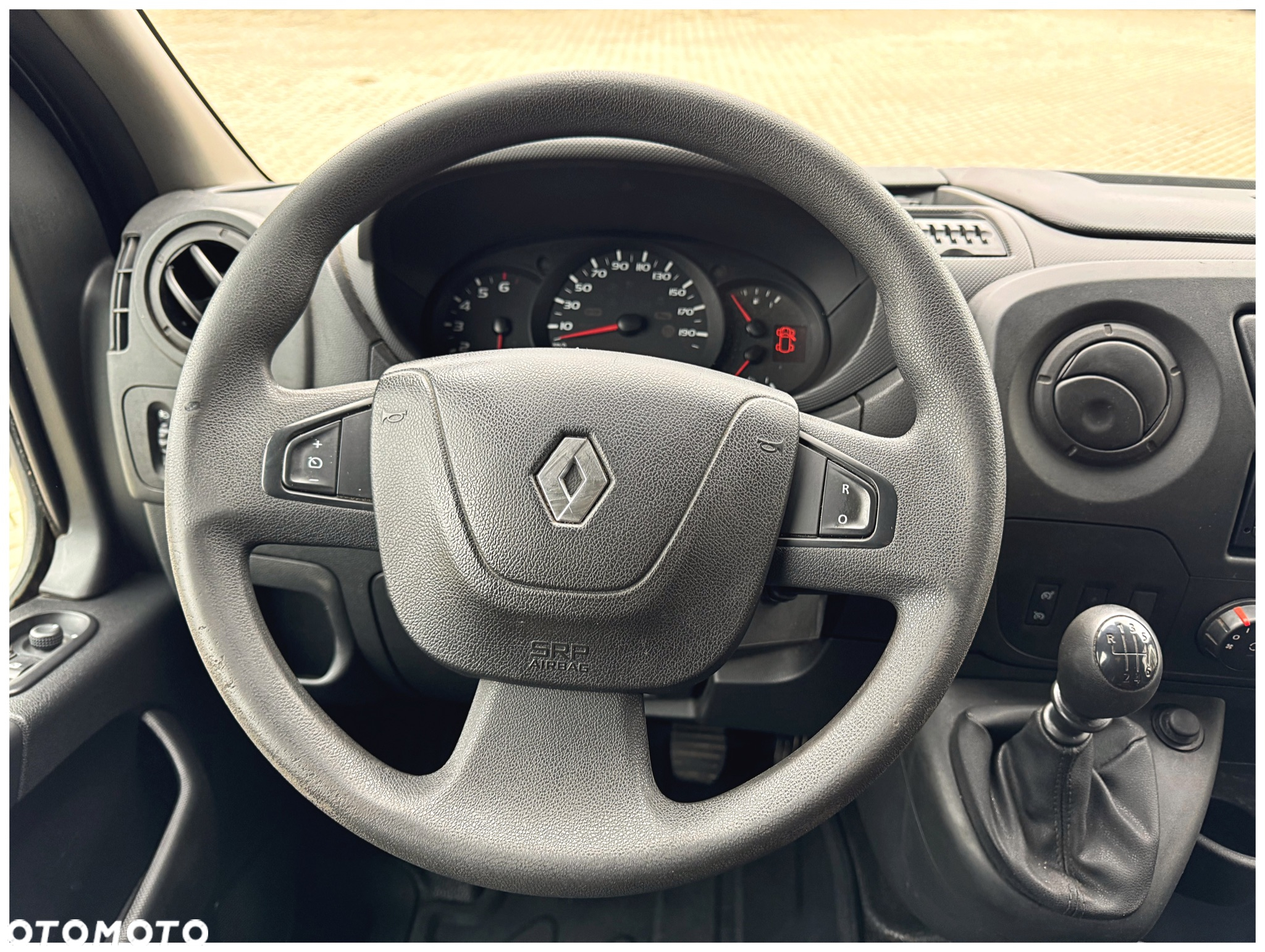 Renault Master L2H2 - 14