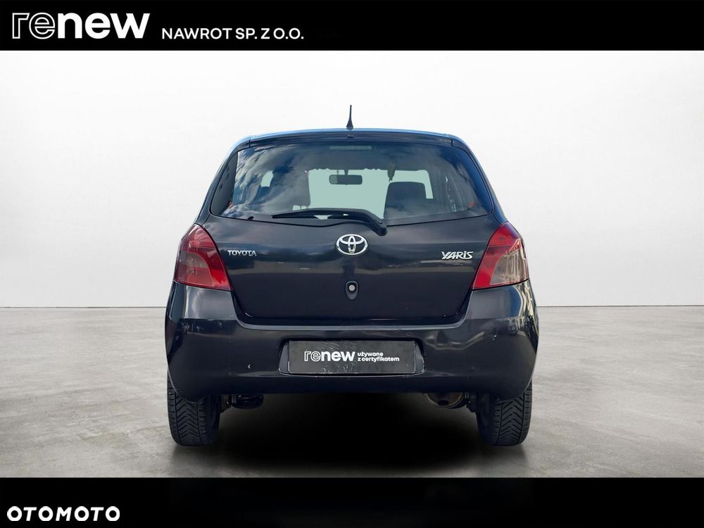 Toyota Yaris 1.3 Luna A/C - 4