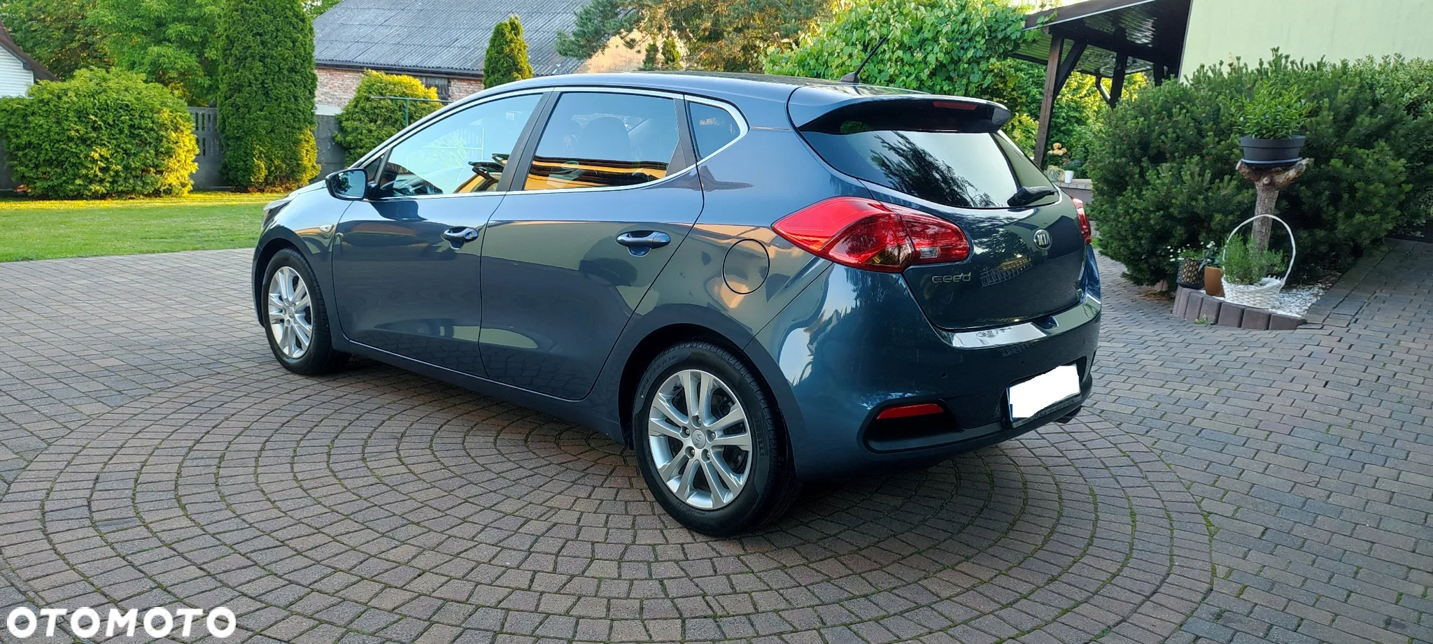 Kia Ceed 1.4 CVVT Dream Team Edition - 2