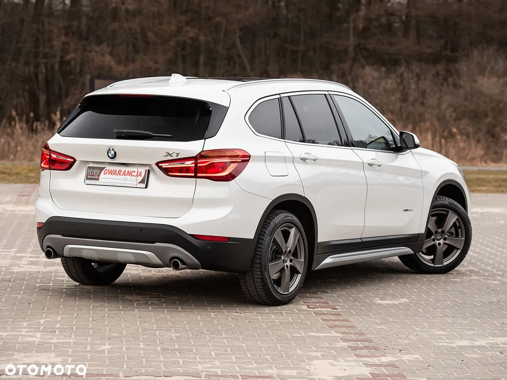 BMW X1 xDrive25d xLine sport - 13