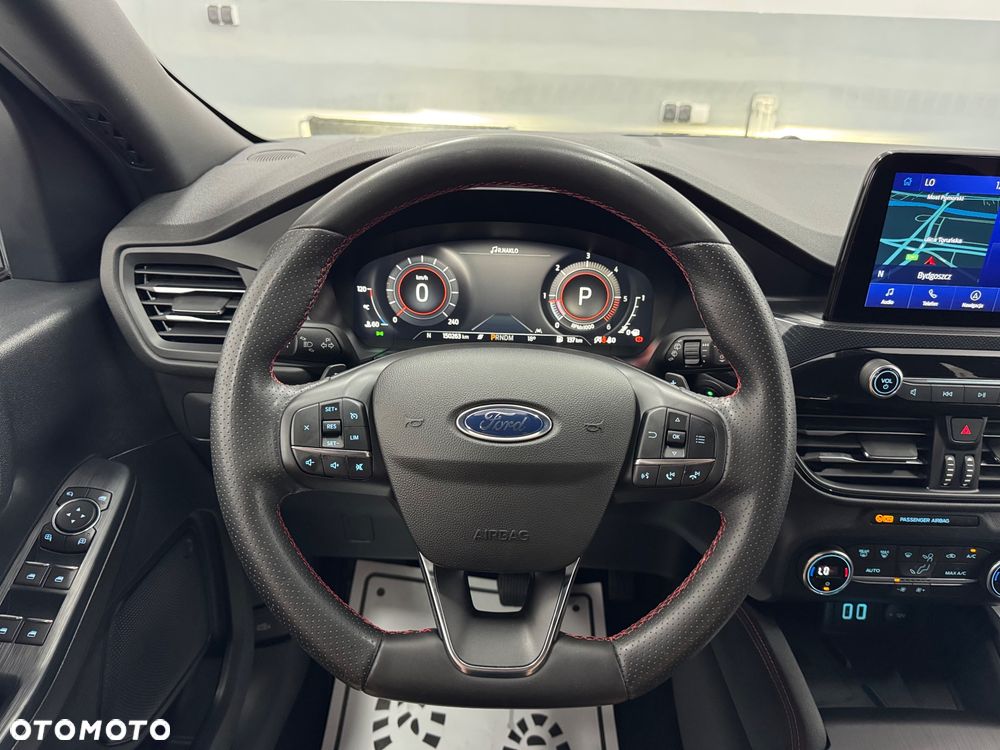Ford Kuga 1.5 EcoBlue ST-LINE - 12