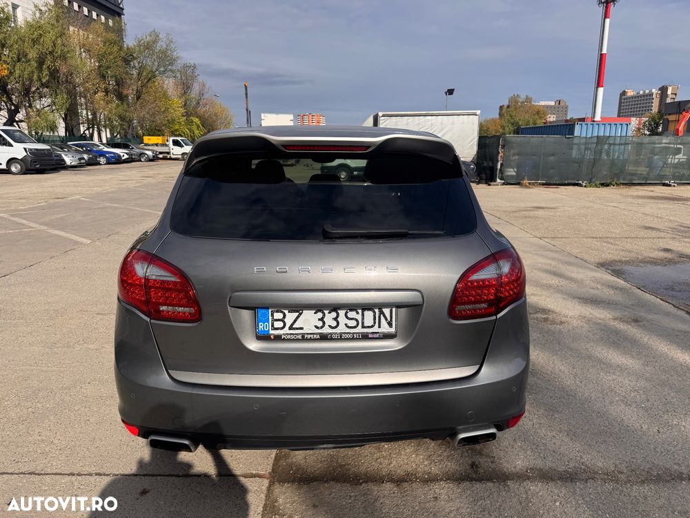 Porsche Cayenne 3.0TD TipTronic - 8