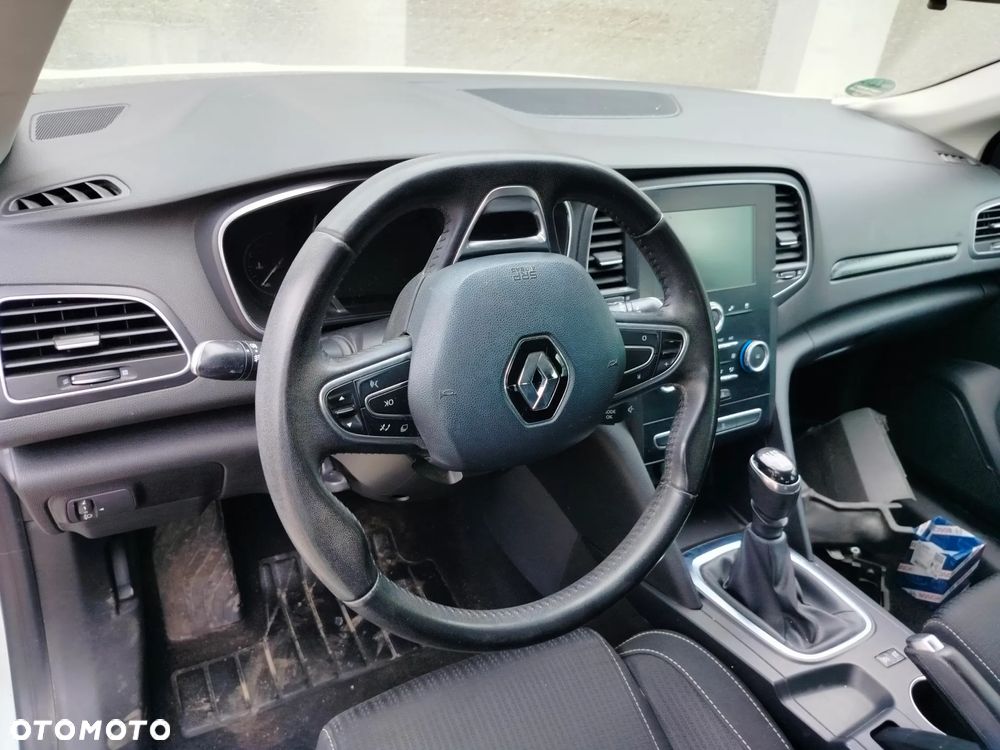 Renault Megane ENERGY TCe 100 INTENS - 7
