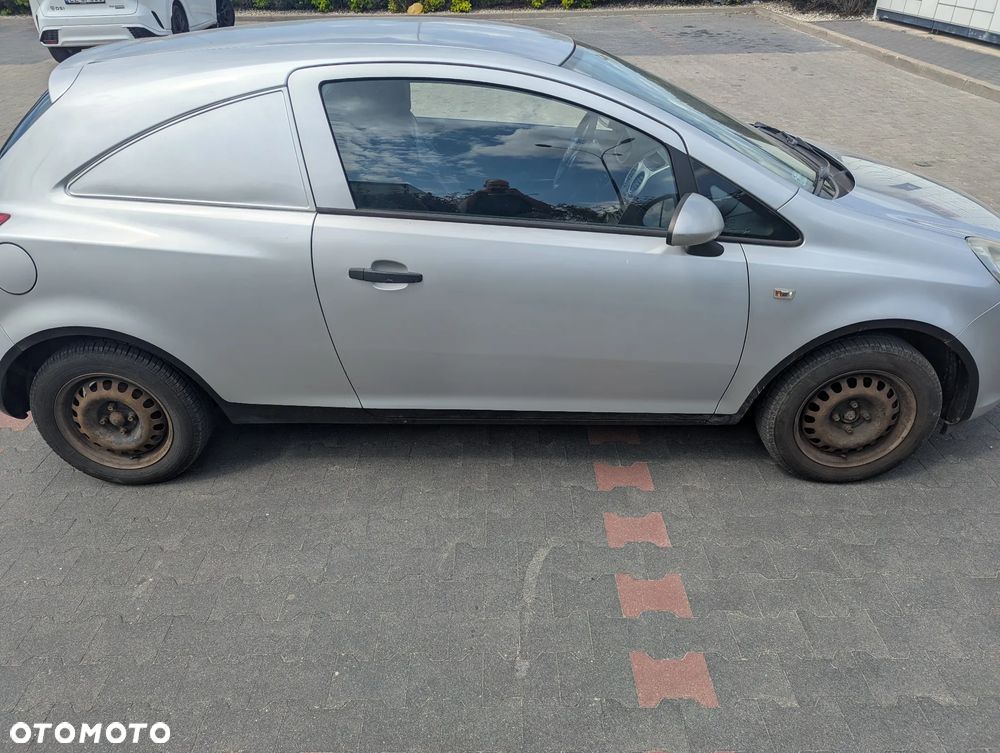 Opel Corsa 1.3 CDTI Enjoy - 26