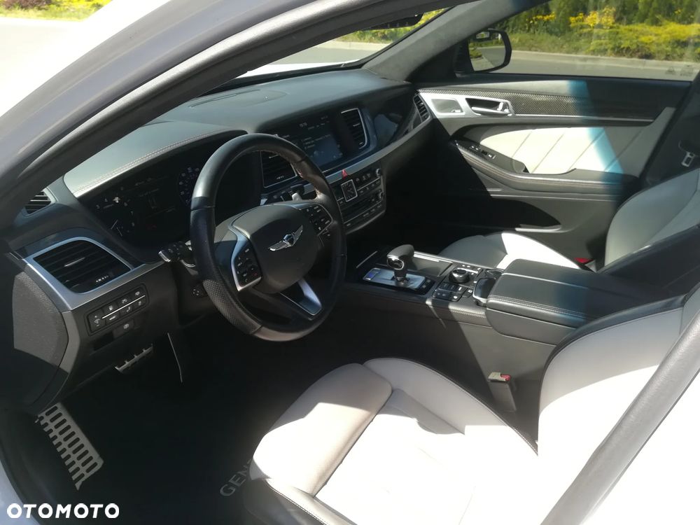 Genesis G80 - 20