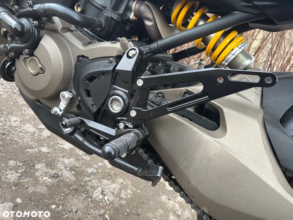 Ducati Monster - 9