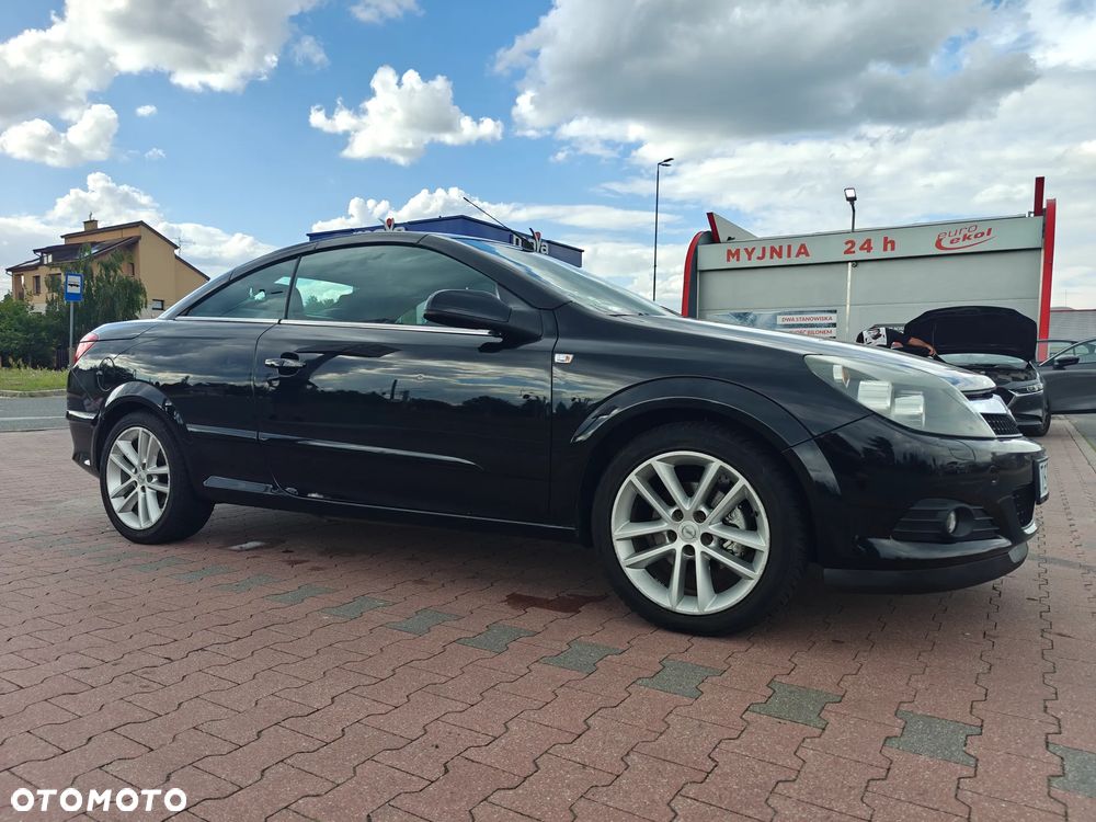 Opel Astra Twin Top 1.6 Cosmo - 25
