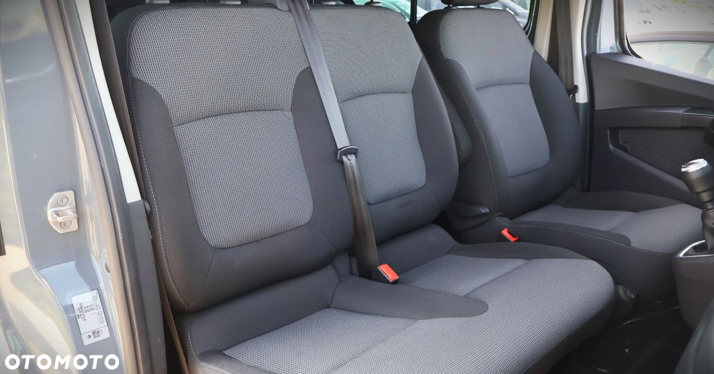 Renault Trafic - 19
