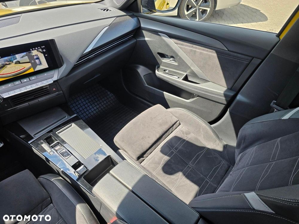 Opel Astra - 16