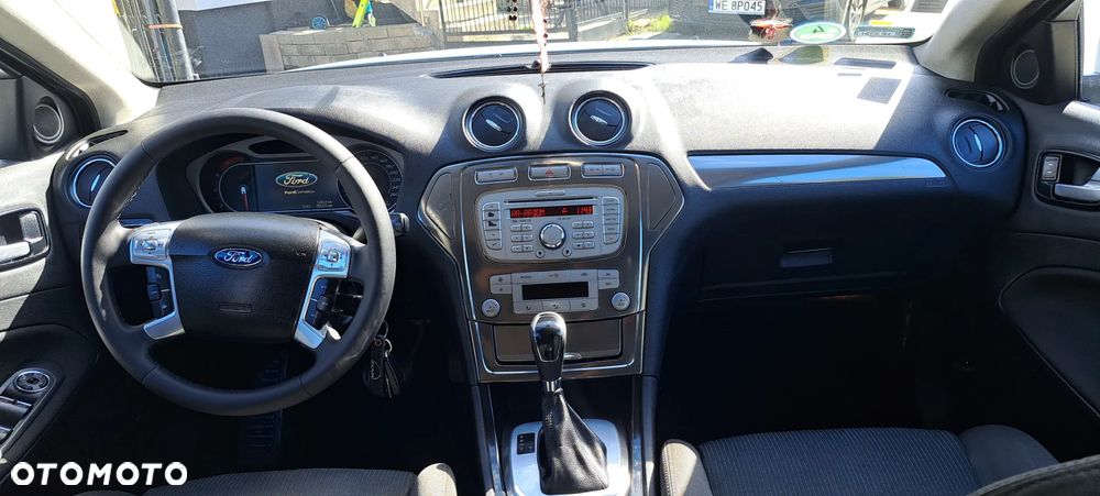 Ford Mondeo - 16