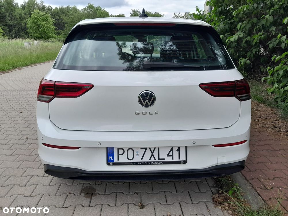 Volkswagen Golf 1.0 TSI - 8