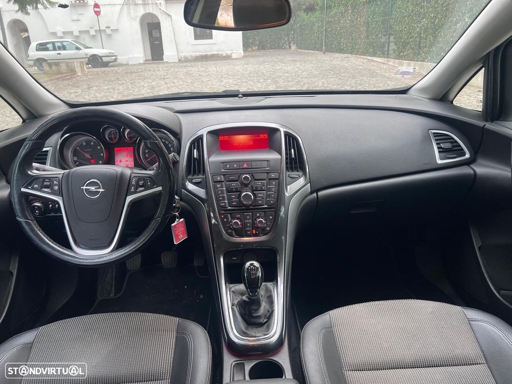 Opel Astra Sports Tourer - 7