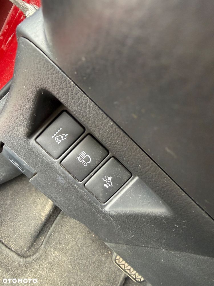 Toyota Yaris - 11