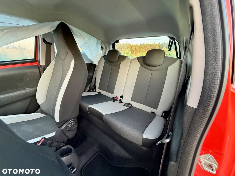 Toyota Aygo - 15