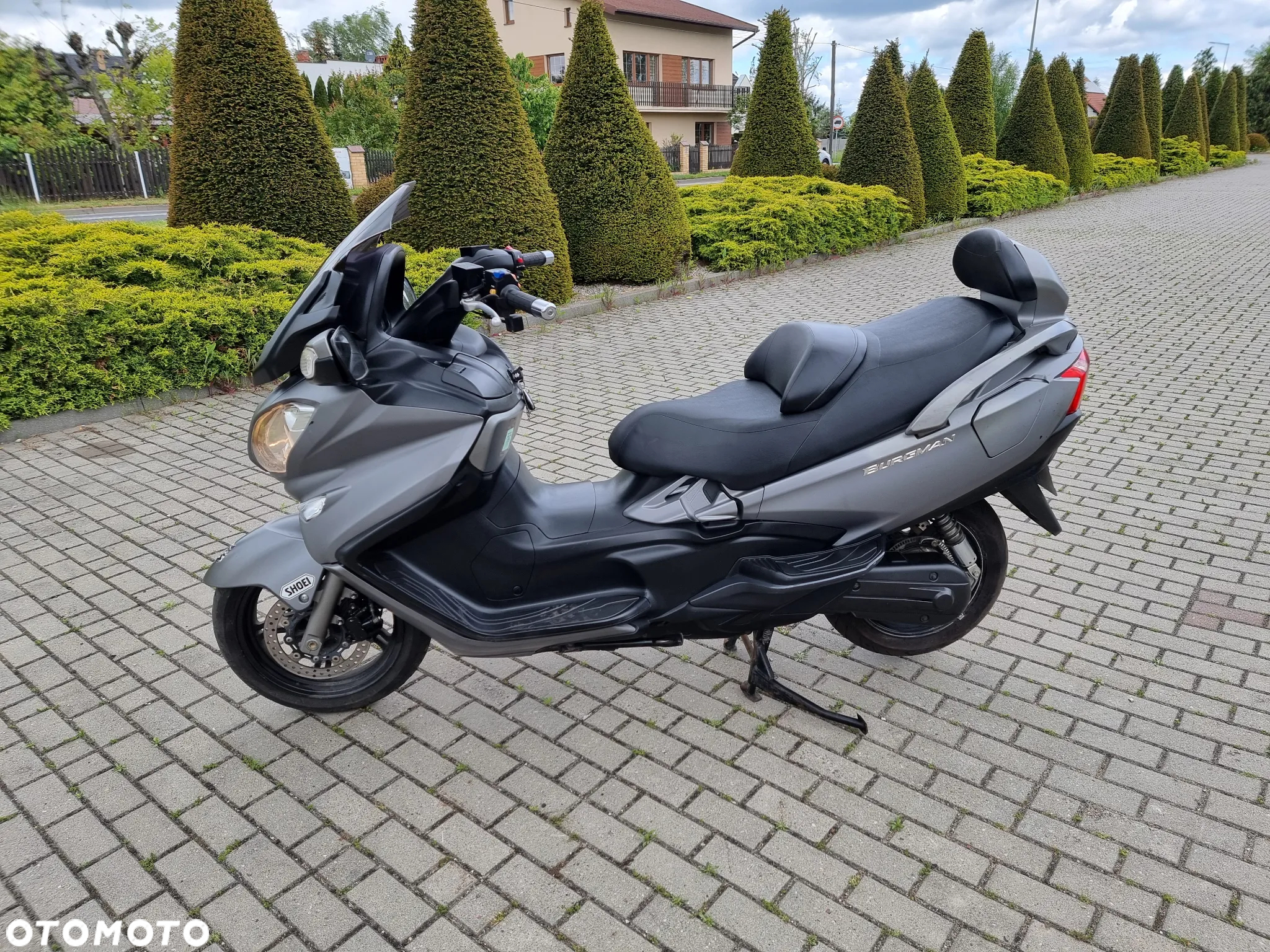 Suzuki Burgman - 8