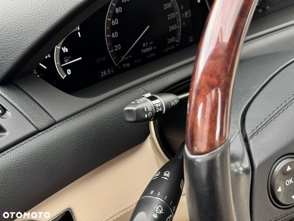 Mercedes-Benz CL 500 4Matic 7G-TRONIC - 34