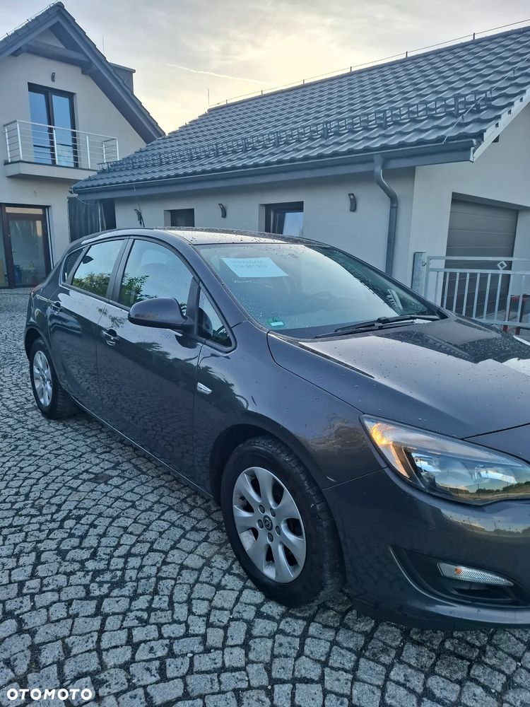 Opel Astra - 6