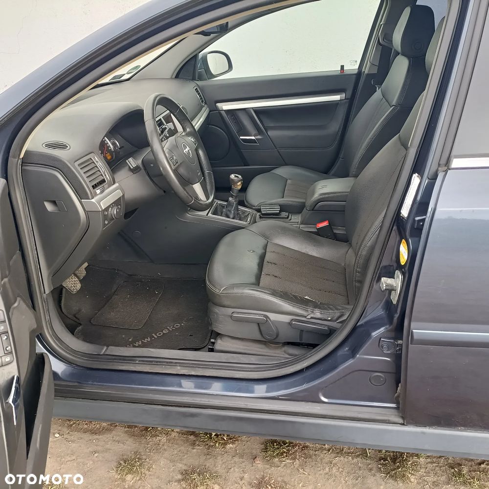 Opel Vectra 1.9 CDTI - 19