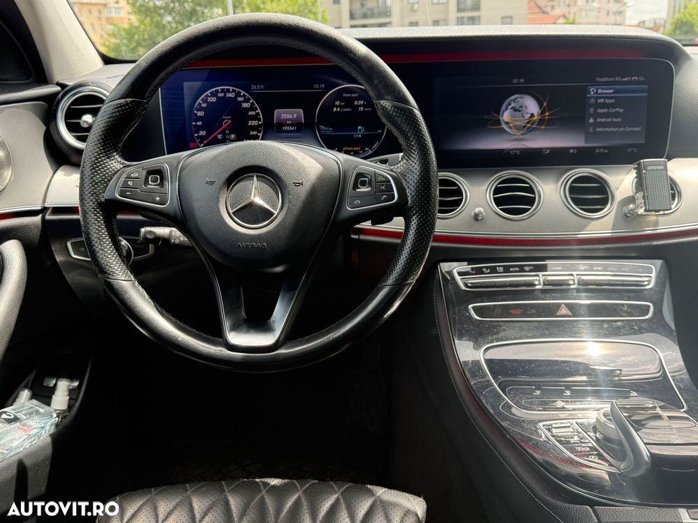 Mercedes-Benz E - 5
